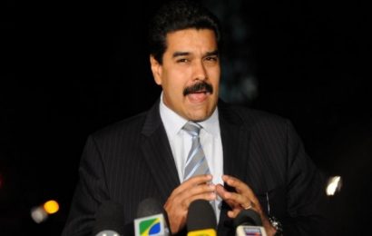 В Венесуэле власти берут под контроль цены на товары первой необходимости